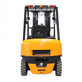 Warehouse Diesel Powered Forklift 5000kg Load Capacity 6000mm Lifting Height