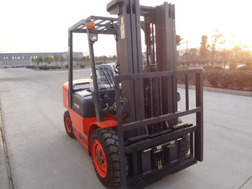 3 ton capacity diesel engine forklift truck CPCD30 with closed cabin with air condition ISUZU Mitsubishi engine optional