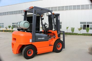 Optional Color Gasoline LPG Forklift 2.5 Ton Automatic Transmission