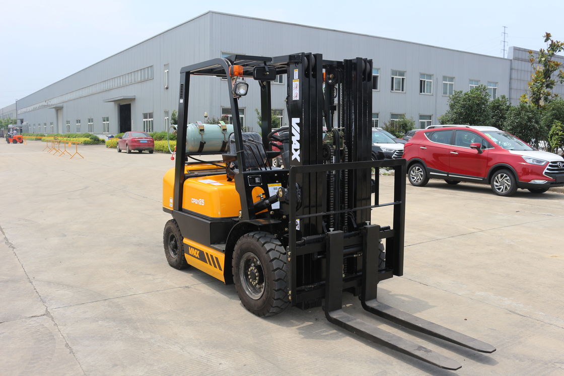 Vmax 2.5 Ton Nature Gas LPG Forklift , Gasoline Powered Forklift In Blue Color